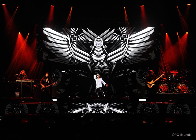 Dio returns Hologram Tour 2019